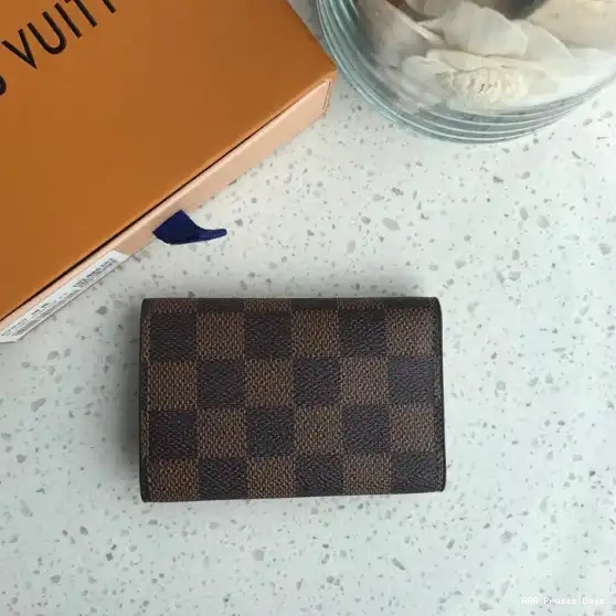 AAA Replica Ru LOUIS VUITTON 6 HOLDER KEY 0519